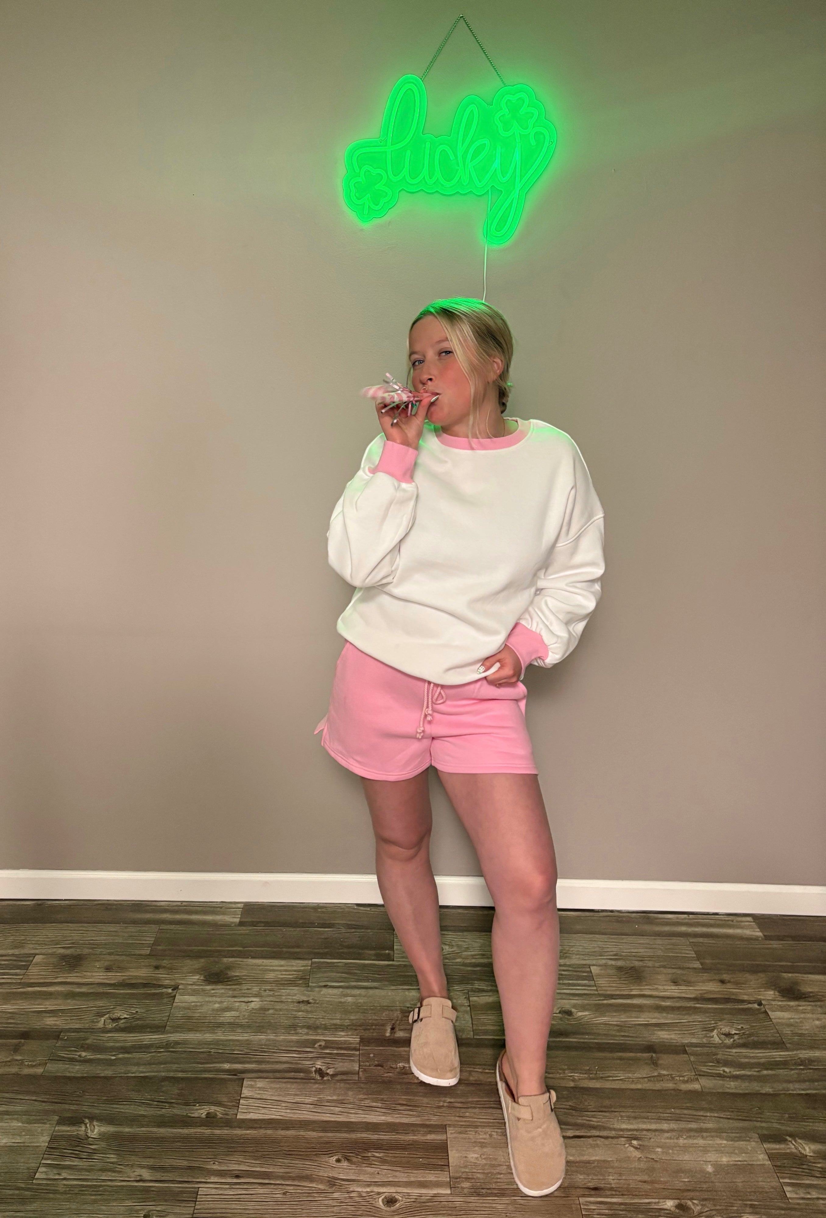 Chapter 24 Lounge Set